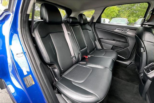 2024 Kia Sportage Vehicle Photo in INDEPENDENCE, MO 64055-1314