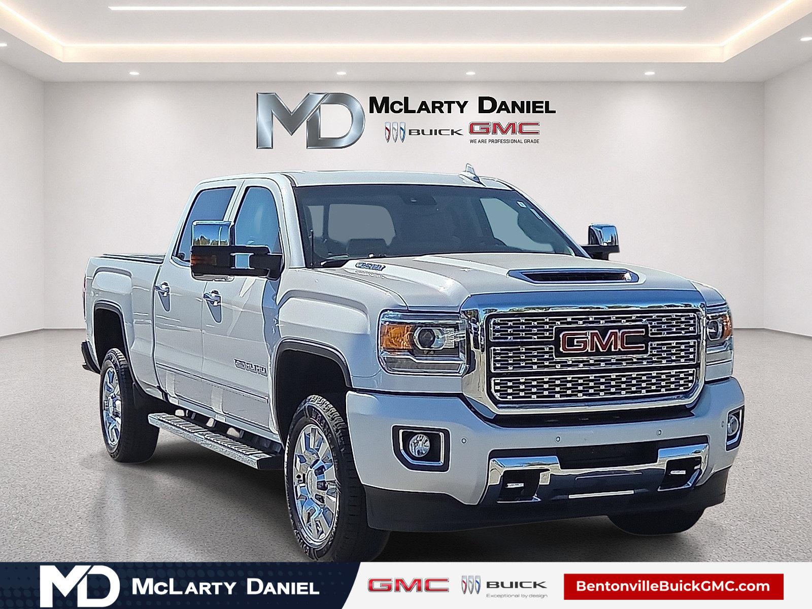 2018 GMC Sierra 2500 HD Vehicle Photo in BENTONVILLE, AR 72712-7554
