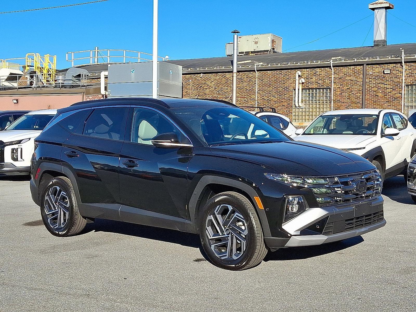 2025 Hyundai TUCSON Hybrid Vehicle Photo in Harrisburg, PA 17111