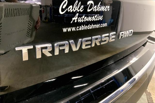2023 Chevrolet Traverse Vehicle Photo in Lees Summit, MO 64086