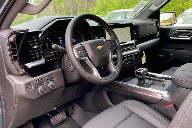 2025 Chevrolet Silverado 1500 Vehicle Photo in KANSAS CITY, MO 64114-4502