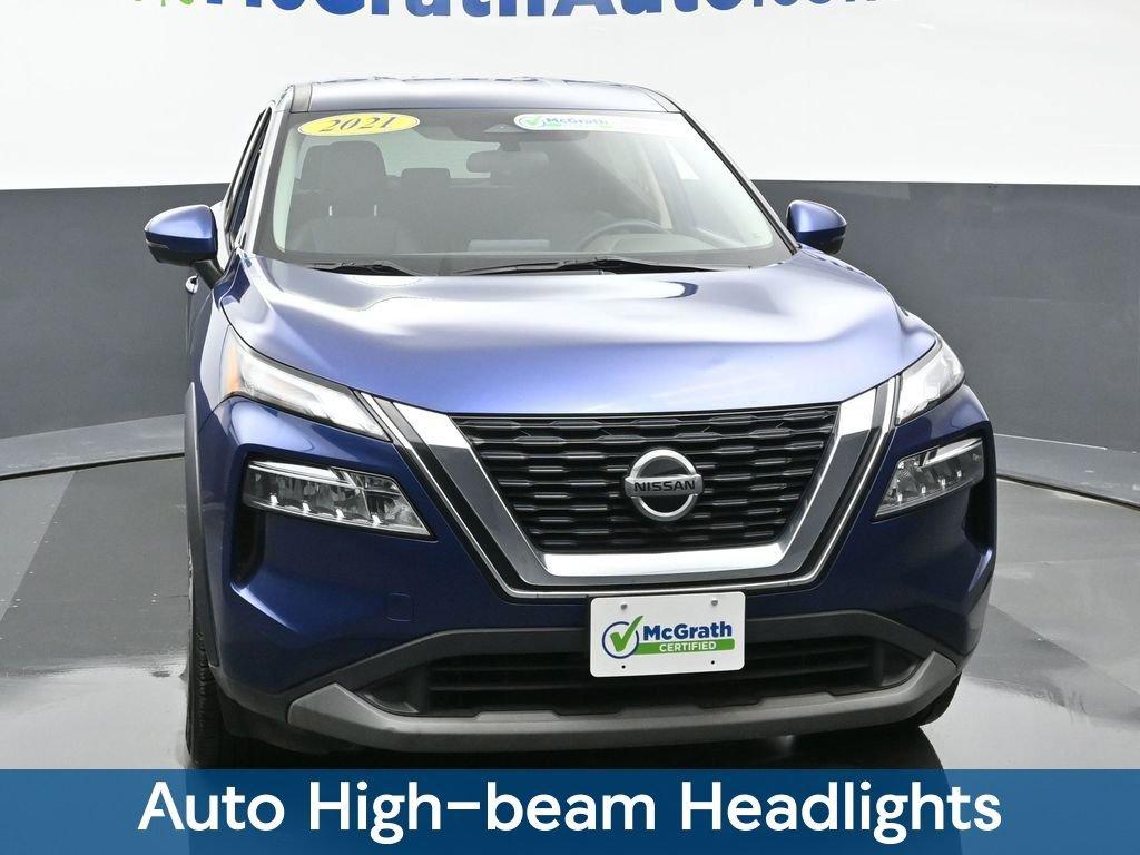 2021 Nissan Rogue Vehicle Photo in Cedar Rapids, IA 52402