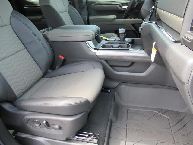 2025 Chevrolet Silverado 1500 Vehicle Photo in LEESBURG, FL 34788-4022
