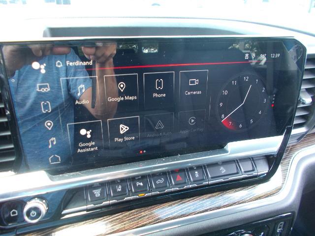 2025 GMC Sierra 2500 HD Vehicle Photo in LOWELL, MA 01852-4336