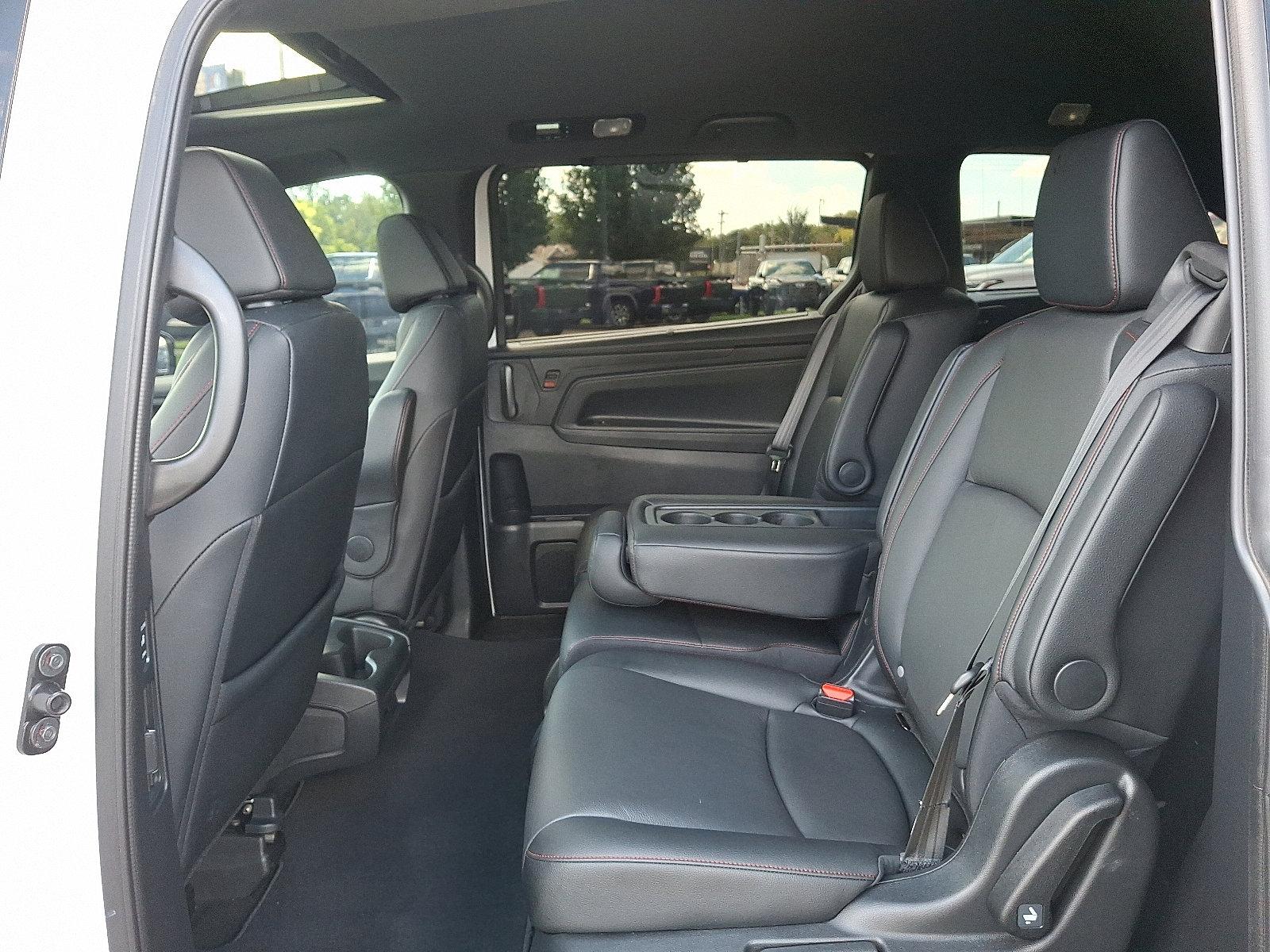 2025 Honda Odyssey Vehicle Photo in Trevose, PA 19053