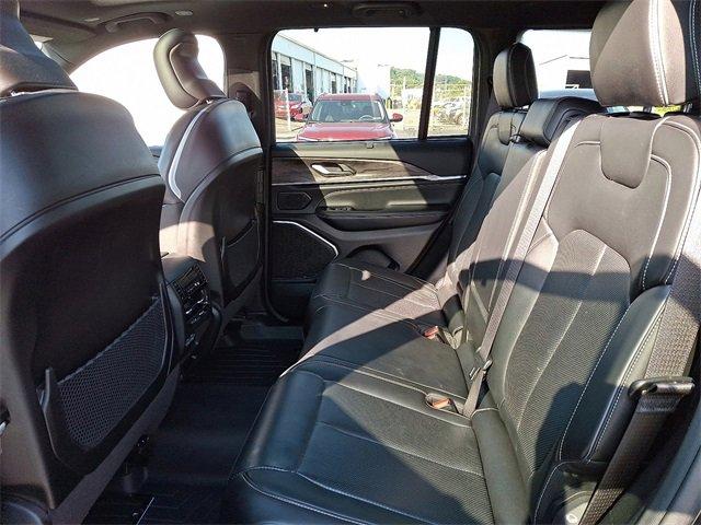 2023 Jeep Grand Cherokee Vehicle Photo in LANCASTER, PA 17601-0000