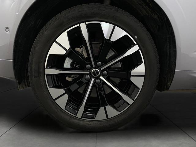 2026 Volvo XC60 Vehicle Photo in Appleton, WI 54913