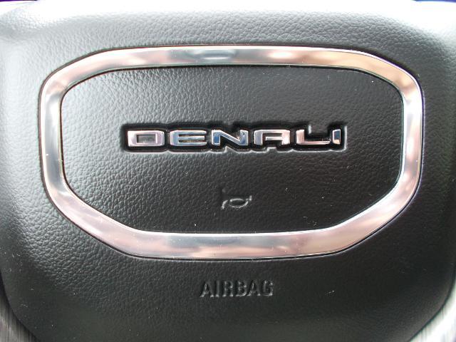2021 GMC Sierra 2500 HD Vehicle Photo in LOWELL, MA 01852-4336