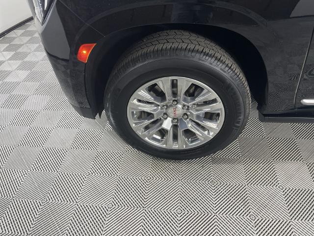 2024 GMC Yukon XL Vehicle Photo in GILBERT, AZ 85297-0402