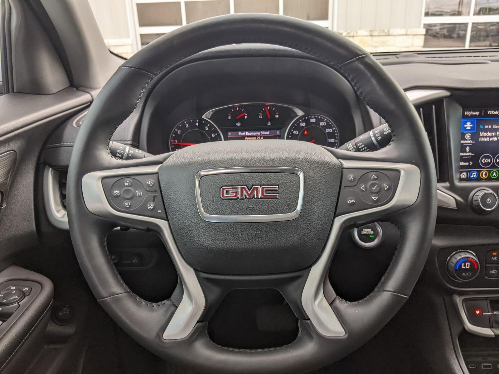 2022 GMC Terrain Vehicle Photo in Seguin, TX 78155