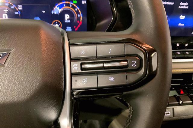 2024 Chevrolet Colorado Vehicle Photo in KANSAS CITY, MO 64114-4502