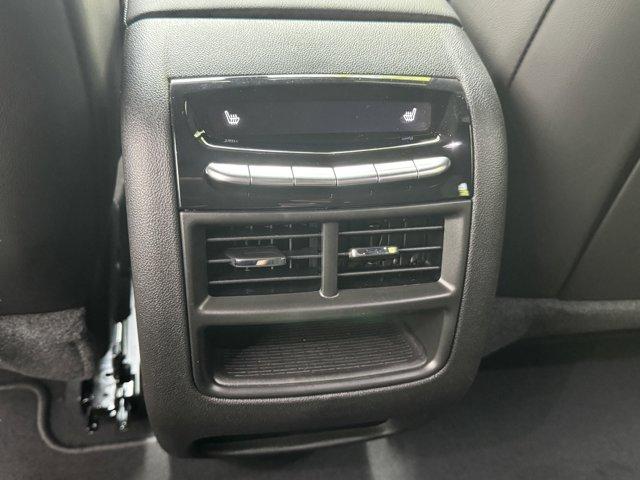 2025 Cadillac XT5 Vehicle Photo in LEOMINSTER, MA 01453-2952