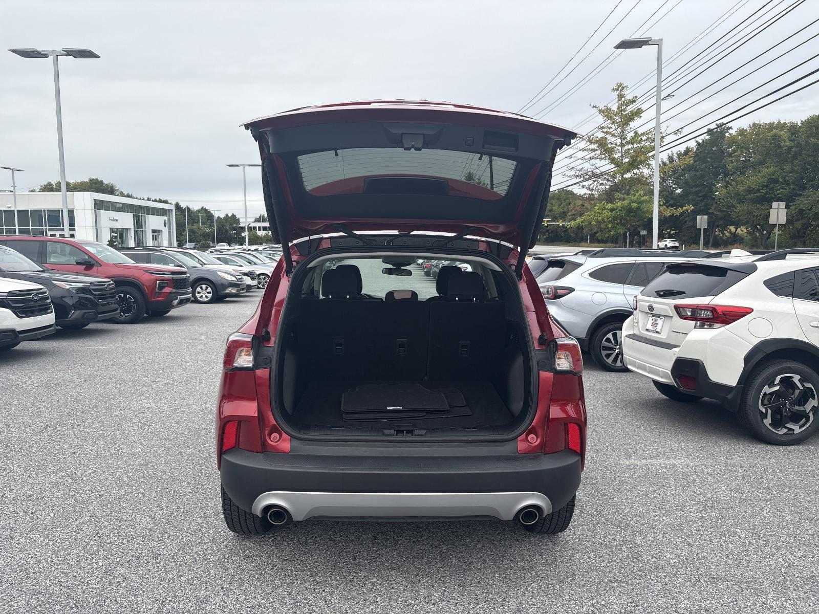 2021 Ford Escape Vehicle Photo in Mechanicsburg, PA 17050