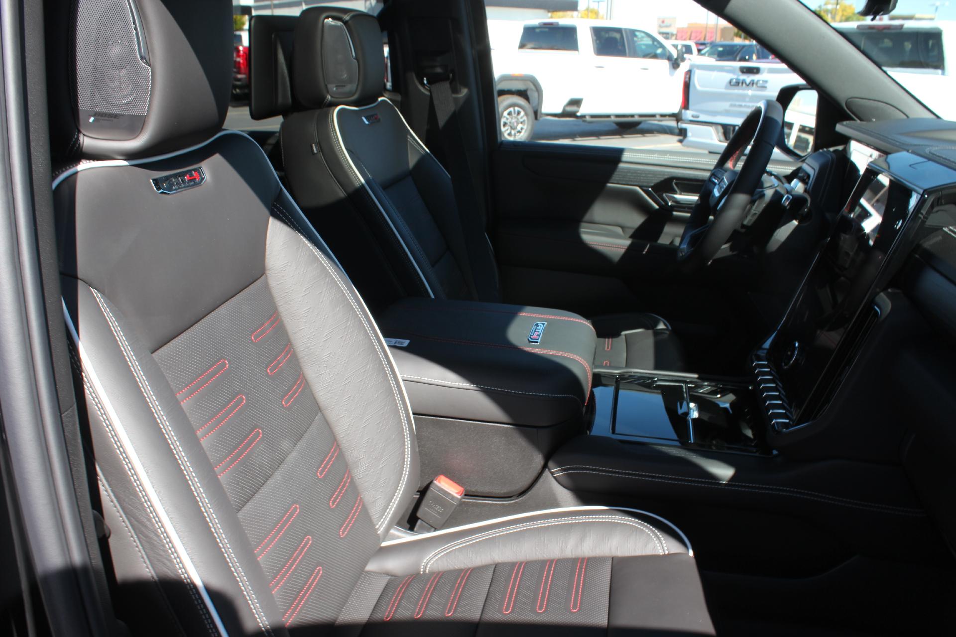 2026 GMC Yukon XL Vehicle Photo in AURORA, CO 80012-4011