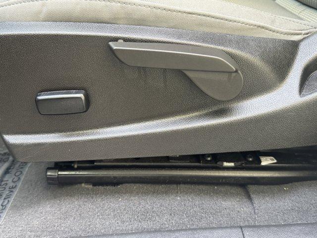 2022 GMC Canyon Vehicle Photo in LEOMINSTER, MA 01453-2952