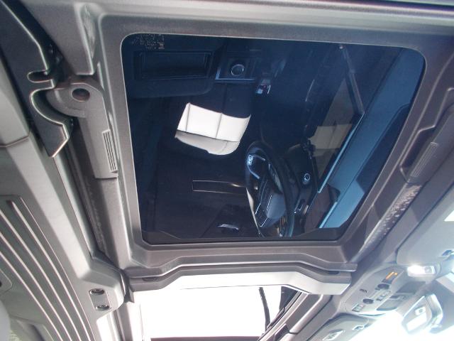 2025 GMC HUMMER EV Pickup Vehicle Photo in LOWELL, MA 01852-4336