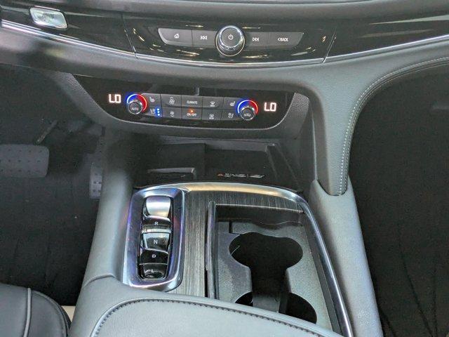 2024 Buick Enclave Vehicle Photo in BRUNSWICK, GA 31525-1881