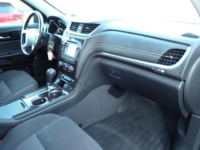 2017 Chevrolet Traverse Vehicle Photo in ZELIENOPLE, PA 16063-2910