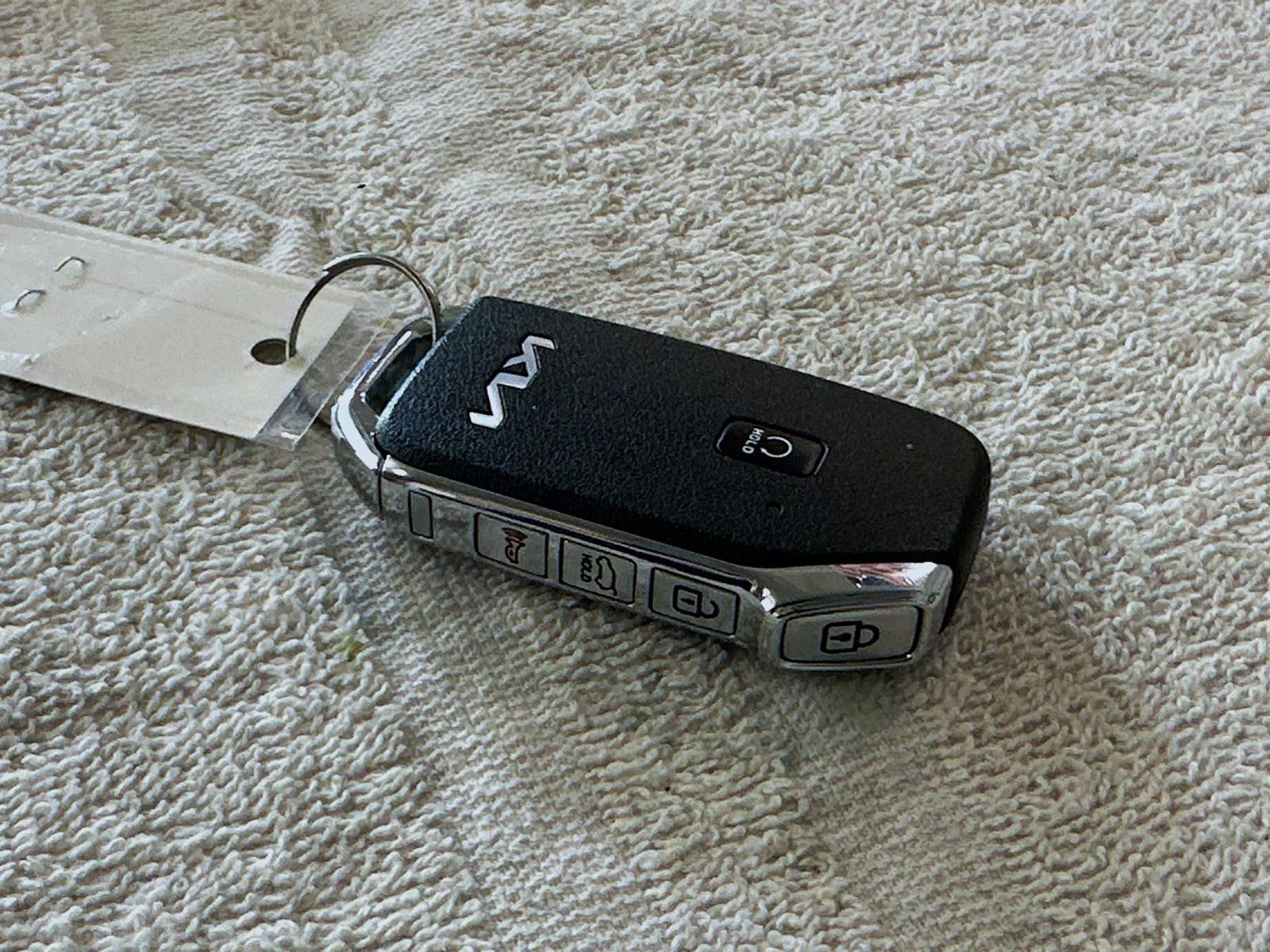 2023 Kia Sportage Hybrid Vehicle Photo in Langhorne, PA 19047