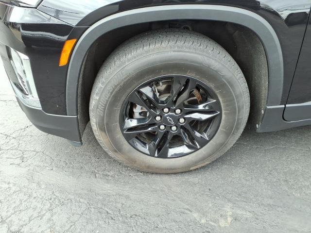 2023 Chevrolet Traverse LT Cloth - 5
