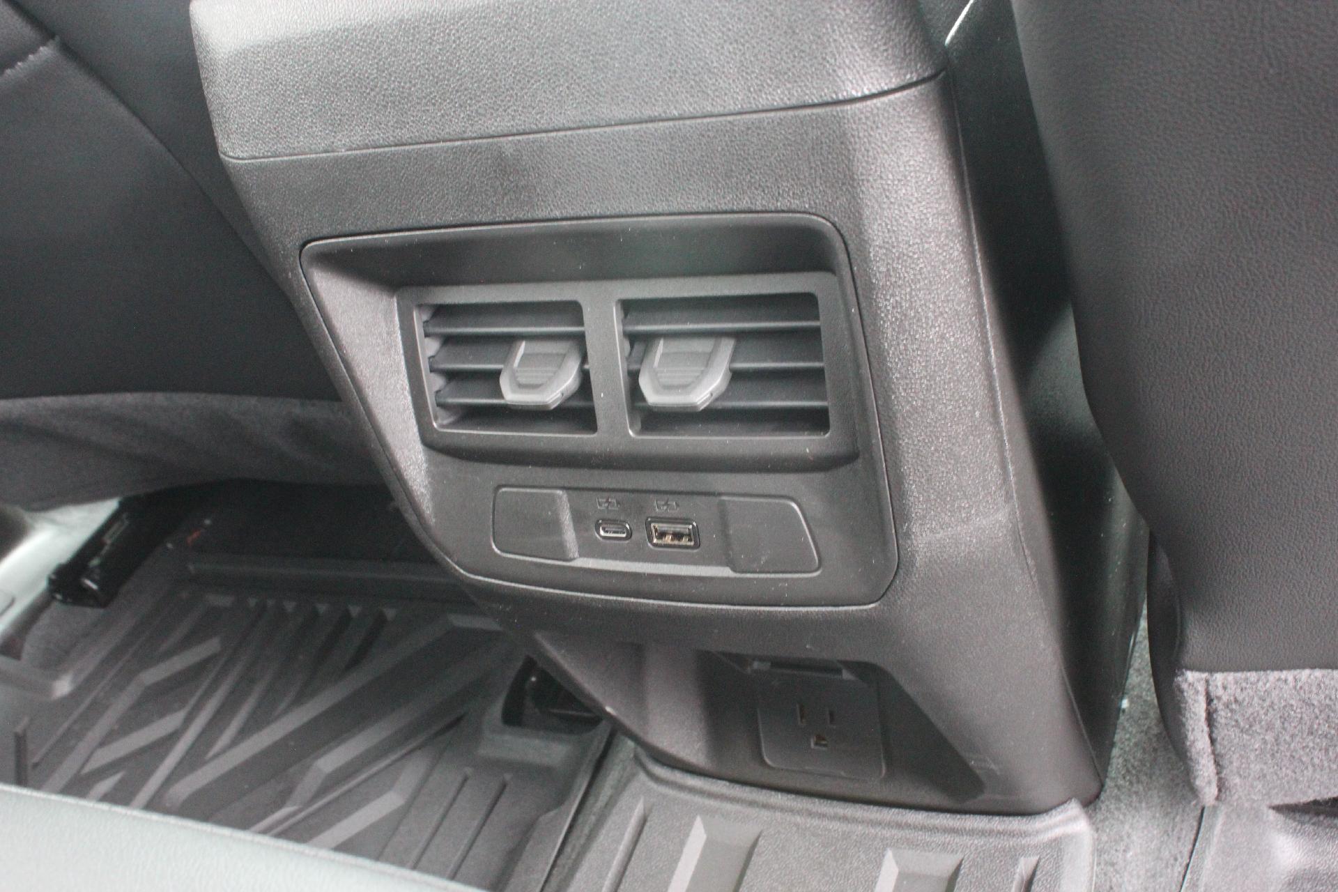 2025 GMC Canyon Vehicle Photo in AURORA, CO 80012-4011