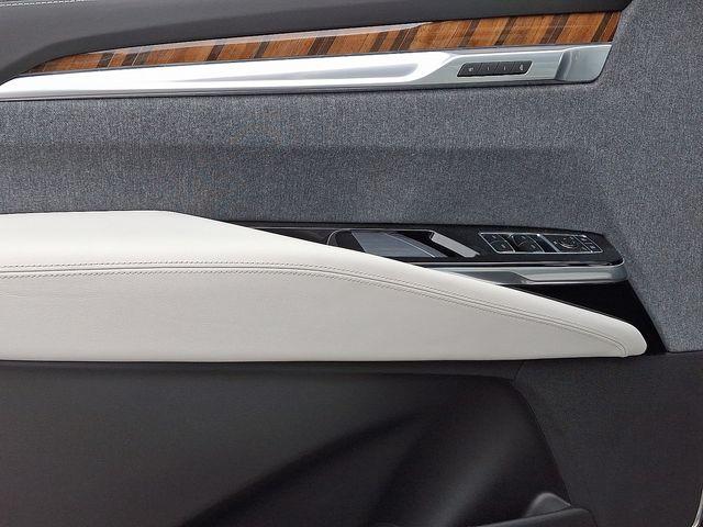 2025 Cadillac Escalade Vehicle Photo in DANBURY, CT 06810-5034