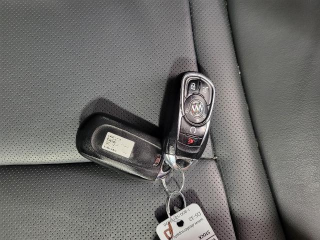 2022 Buick Enclave Vehicle Photo in NEENAH, WI 54956-2243