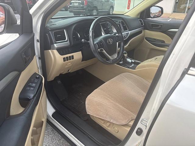2015 Toyota Highlander Vehicle Photo in HARRISBURG, PA 17111-1033