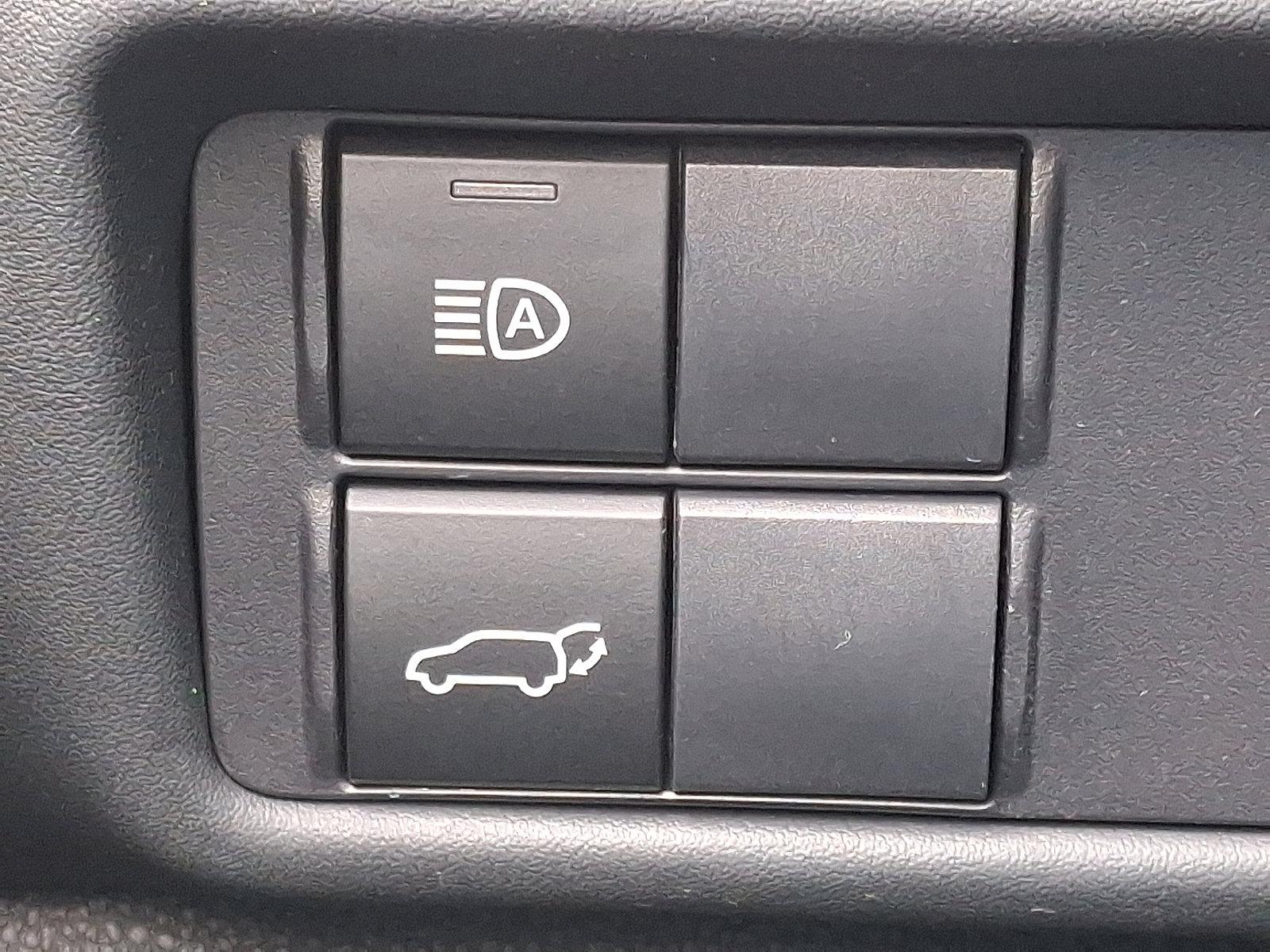 2022 Toyota Highlander Vehicle Photo in BETHLEHEM, PA 18017-9401