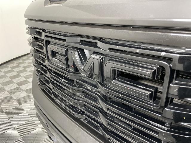 2022 GMC Sierra 1500 Vehicle Photo in GILBERT, AZ 85297-0402