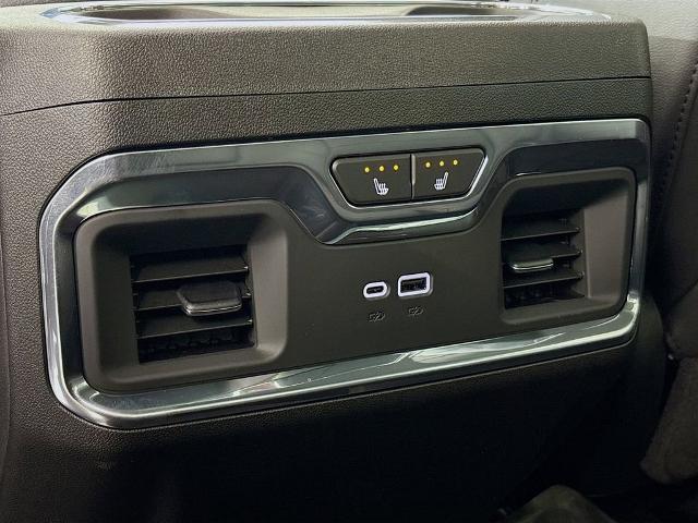 2026 Chevrolet Silverado 1500 Vehicle Photo in PUYALLUP, WA 98371-4149