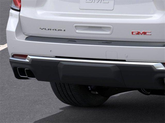 2025 GMC Yukon XL Vehicle Photo in ROCHESTER HILLS, MI 48307-2741