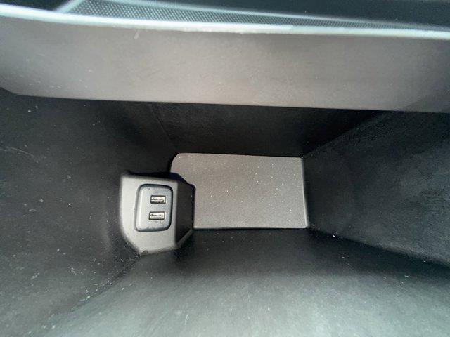 2024 GMC Terrain Vehicle Photo in LEOMINSTER, MA 01453-2952