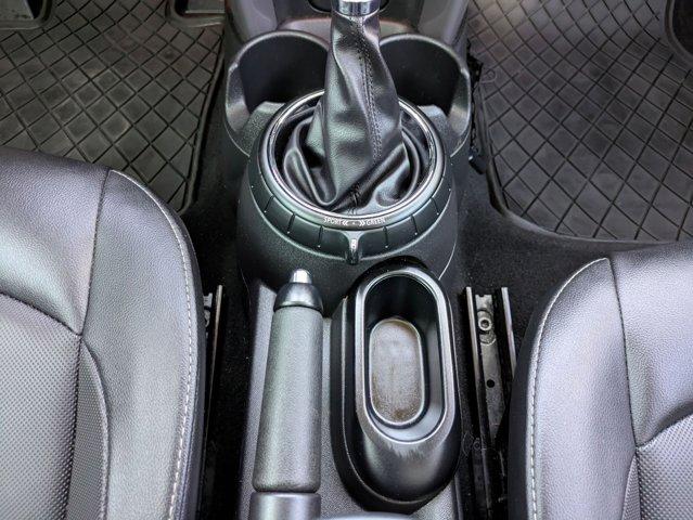 2015 MINI Cooper Hardtop 2 Door Vehicle Photo in San Antonio, TX 78209
