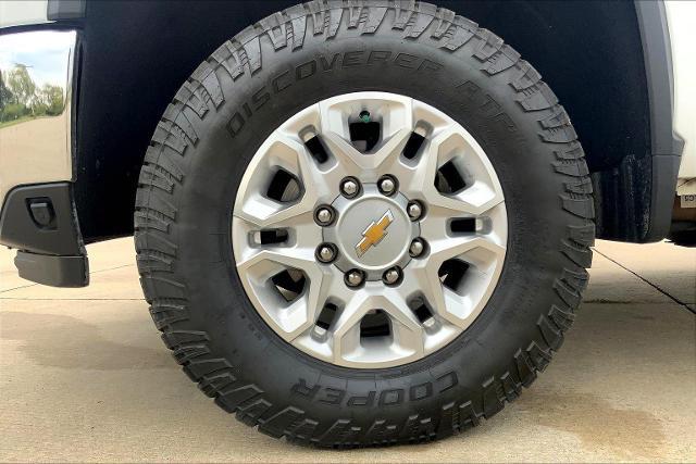2024 Chevrolet Silverado 2500 HD Vehicle Photo in TOPEKA, KS 66609-0000