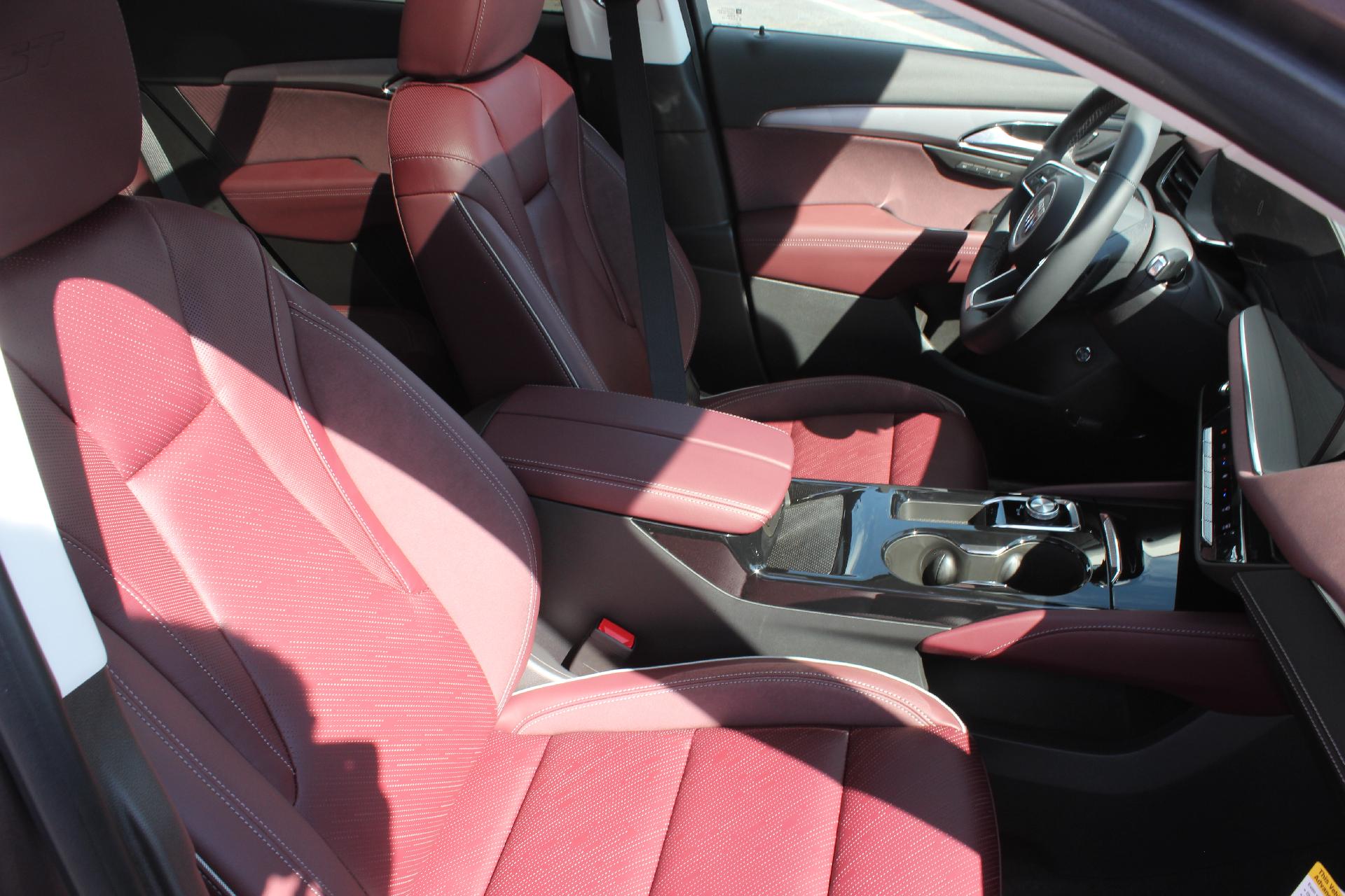 2025 Buick Envision Vehicle Photo in AURORA, CO 80012-4011