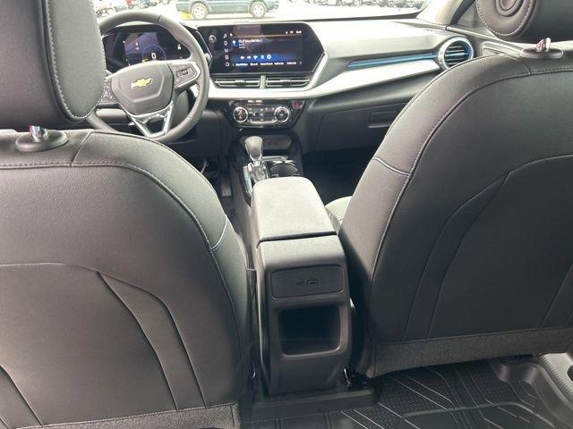 2025 Chevrolet Trax Vehicle Photo in SAINT CLAIRSVILLE, OH 43950-8512