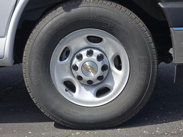 2025 Chevrolet Express Commercial Cutaway Vehicle Photo in INDEPENDENCE, MO 64055-1314