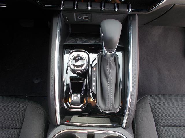 2026 GMC Canyon Vehicle Photo in LOWELL, MA 01852-4336