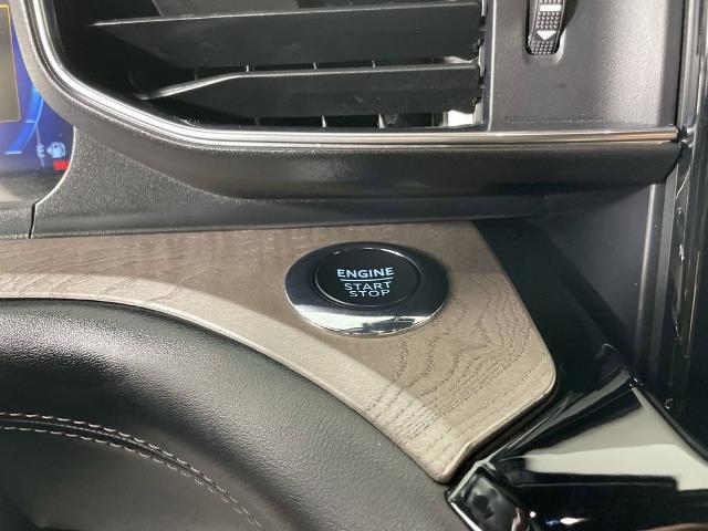 2023 Ford Explorer Vehicle Photo in GILBERT, AZ 85297-0402