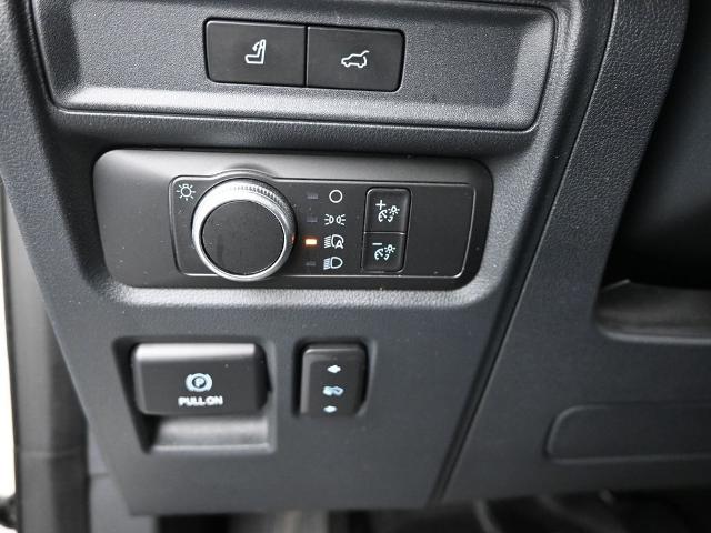 2022 Ford Expedition Vehicle Photo in Cedar Rapids, IA 52402