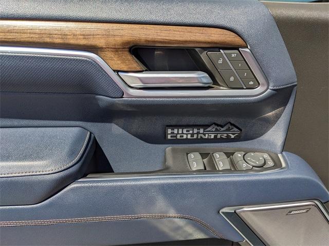 2022 Chevrolet Silverado 1500 Vehicle Photo in AURORA, CO 80012-4011