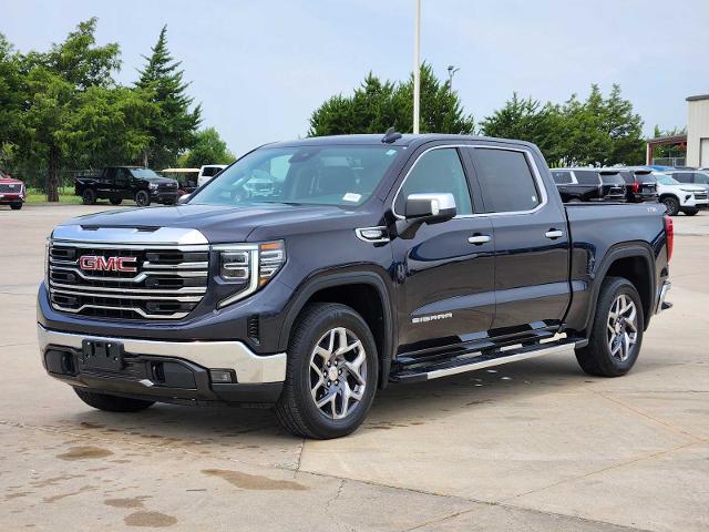 2023 GMC Sierra 1500 Vehicle Photo in DENTON, TX 76210-9321