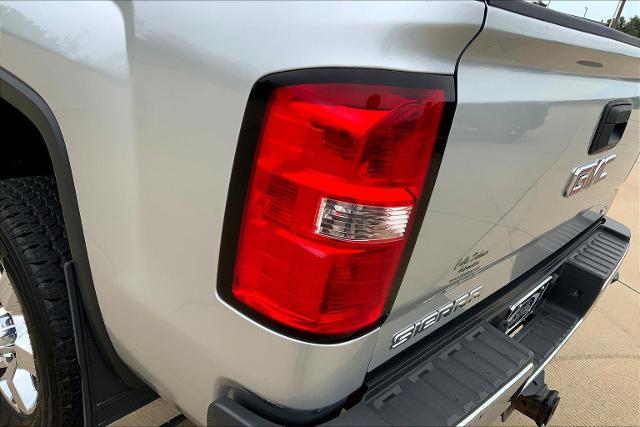 2019 GMC Sierra 2500 HD Vehicle Photo in TOPEKA, KS 66609-0000