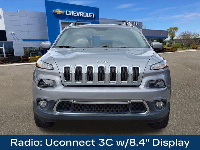 2017 Jeep Cherokee Vehicle Photo in DANBURY, CT 06810-5034