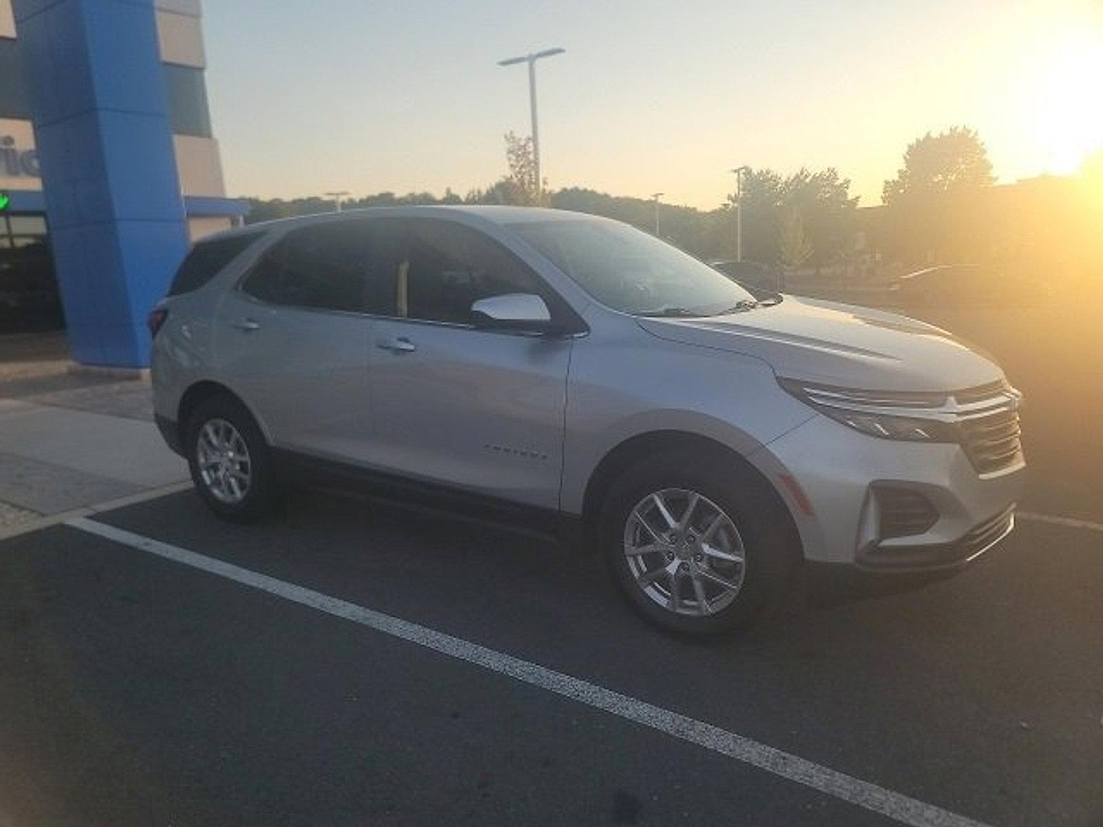 2022 Chevrolet Equinox Vehicle Photo in Harrisburg, PA 17111
