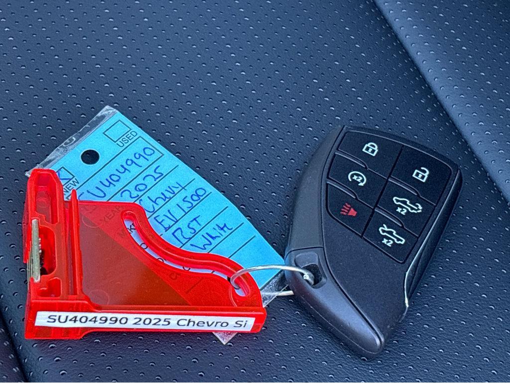 2025 Chevrolet Silverado EV Vehicle Photo in POOLER, GA 31322-3252