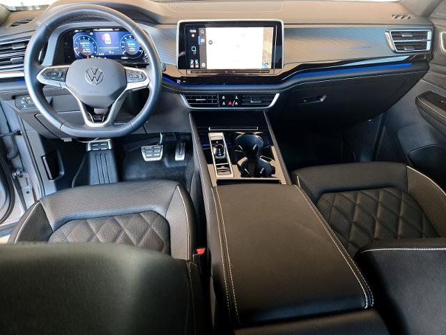 2024 Volkswagen Atlas Cross Sport Vehicle Photo in Weatherford, TX 76087
