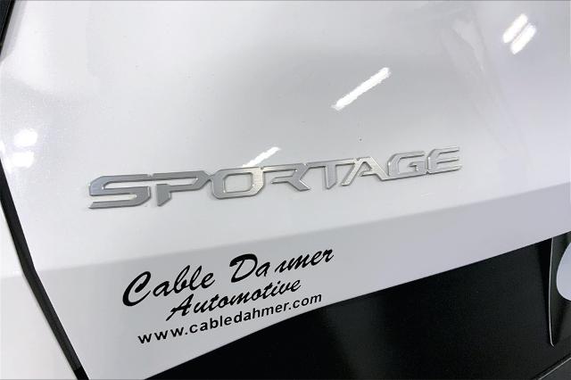 2023 Kia Sportage Vehicle Photo in Lees Summit, MO 64086