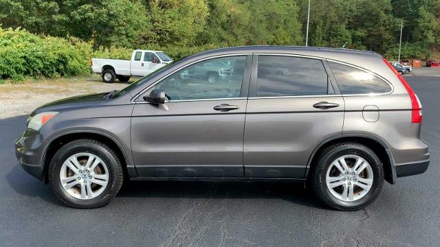 2010 Honda CR-V Vehicle Photo in MOON TOWNSHIP, PA 15108-2571